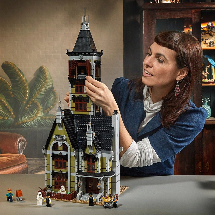 LEGO 10273 Creator Expert Haunted House Model Set for Adults